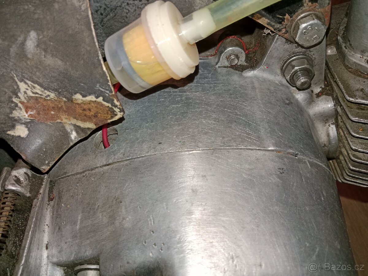 Motor bez výr. čísla. Pionýr - 3