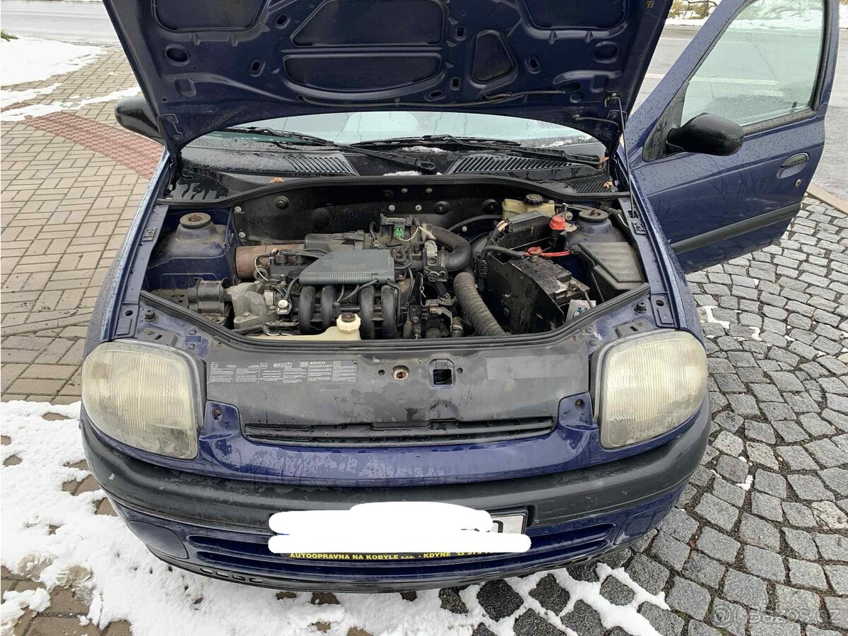Renault Clio 1.6 - 3