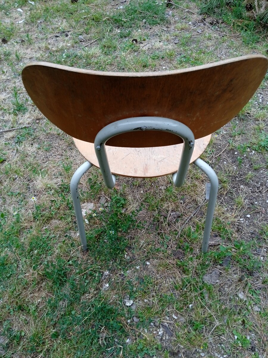 Židle - 3
