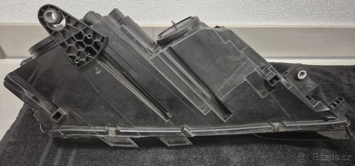 Přední světlomety Škoda Octavia 3 FL - 3