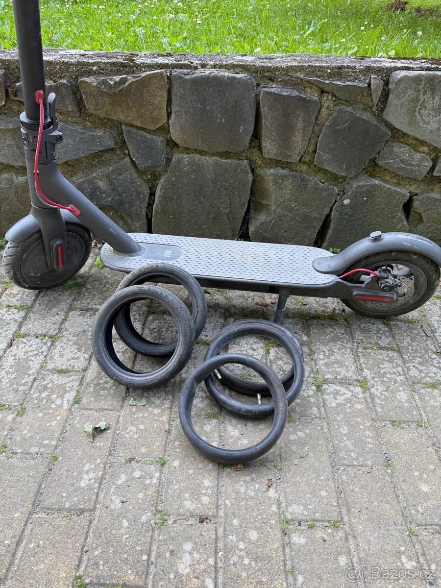 Xiaomi M365 Pro+mnoho příslušenství - 3