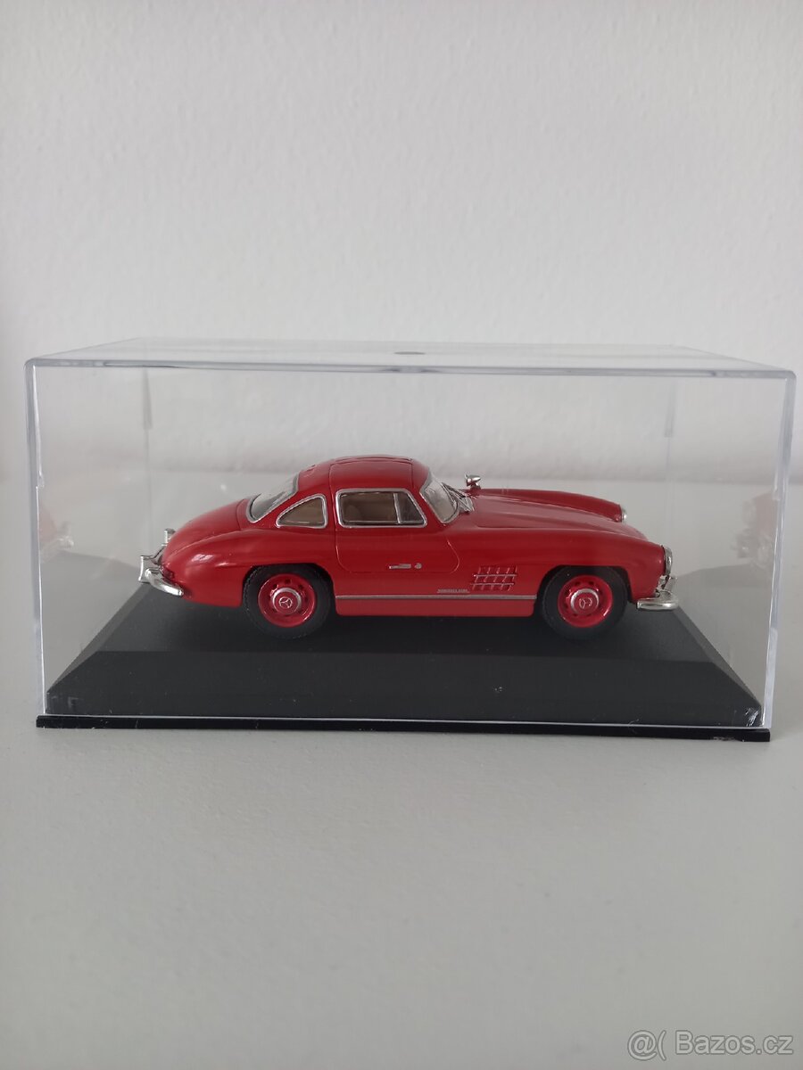 Mercedes Benz 300 SL - 3