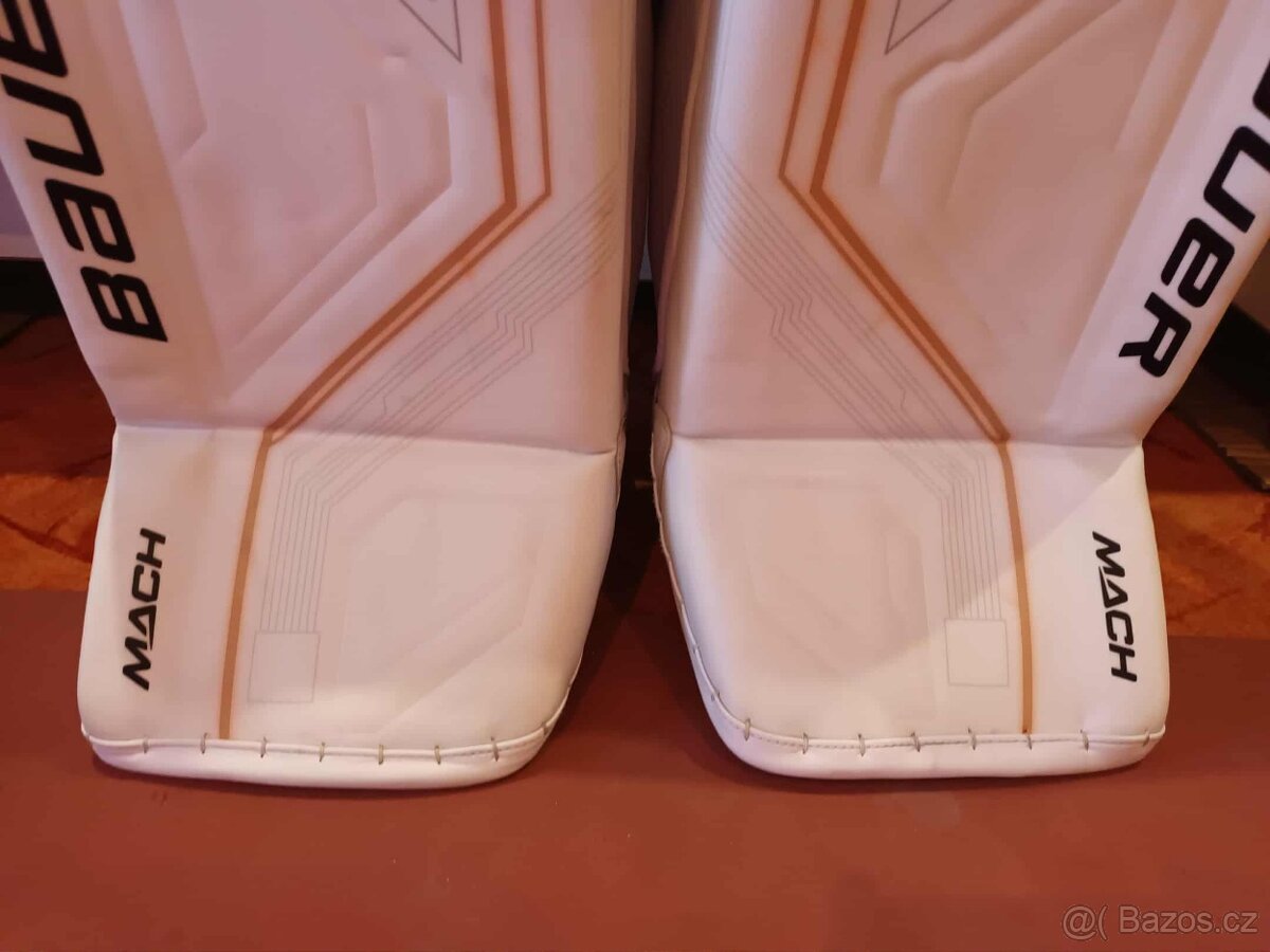 Brankářské betony BAUER SUPREME MACH, sr. M, (34+1), TOP - 3