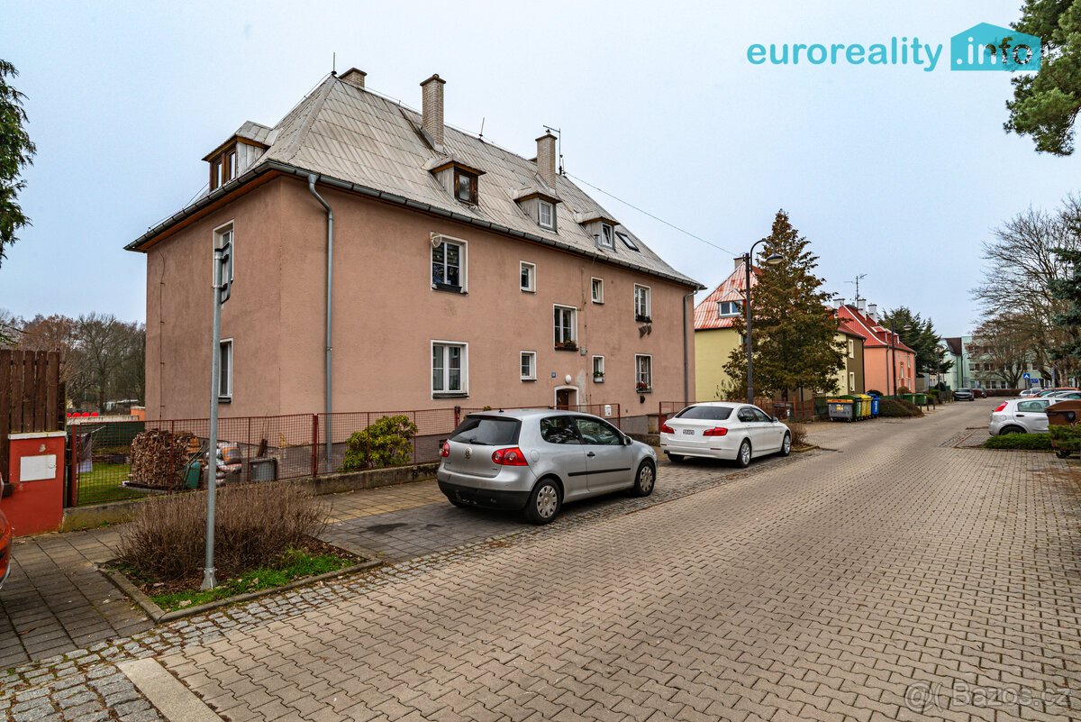 Prodej byt 2+1, 65 m² se zahradou, Chodov u Karlových Varů – - 3