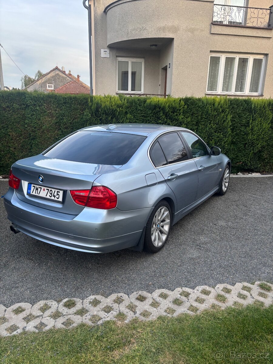 BMW e90 330i LCI - 3