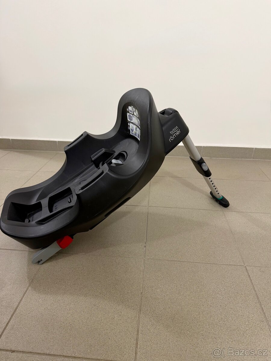 Britax BABY-SAFE i-SIZE + ISOFIX - 3