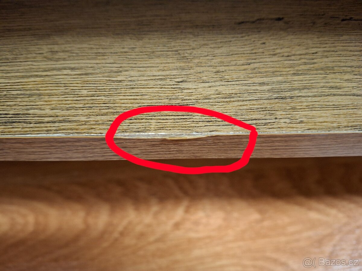 Konferencbi stolek - 3