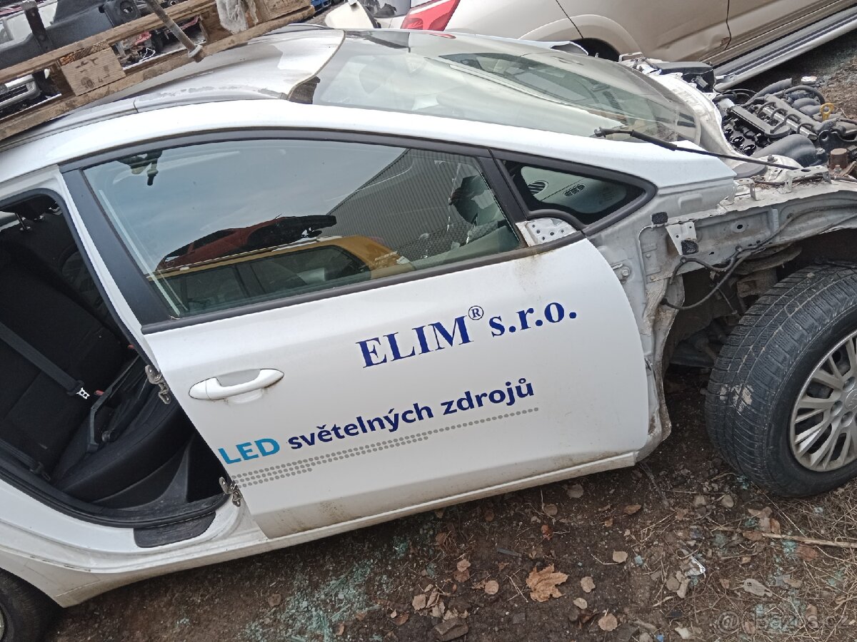 Poslední šance koupit díly Kia Ceed SW - 3