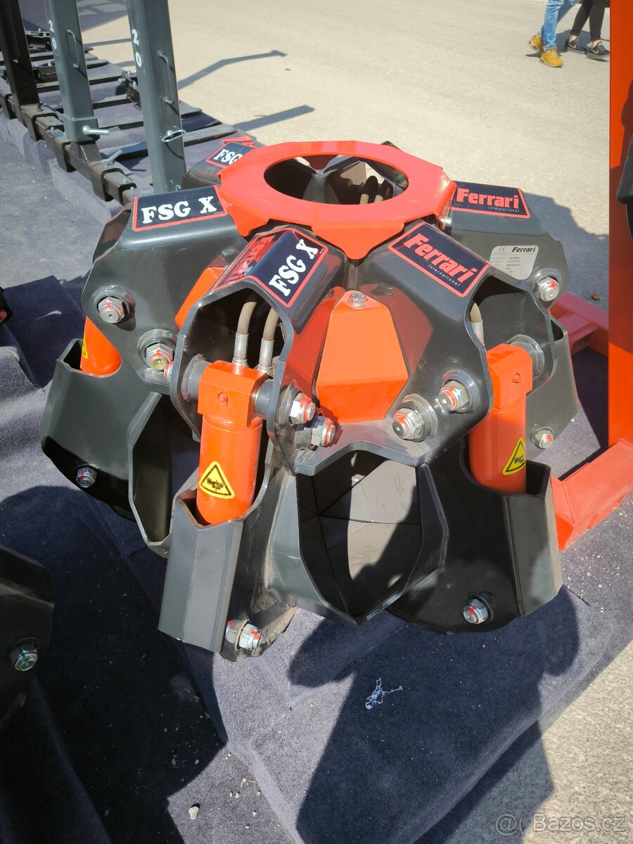 Polypový drapák - 3