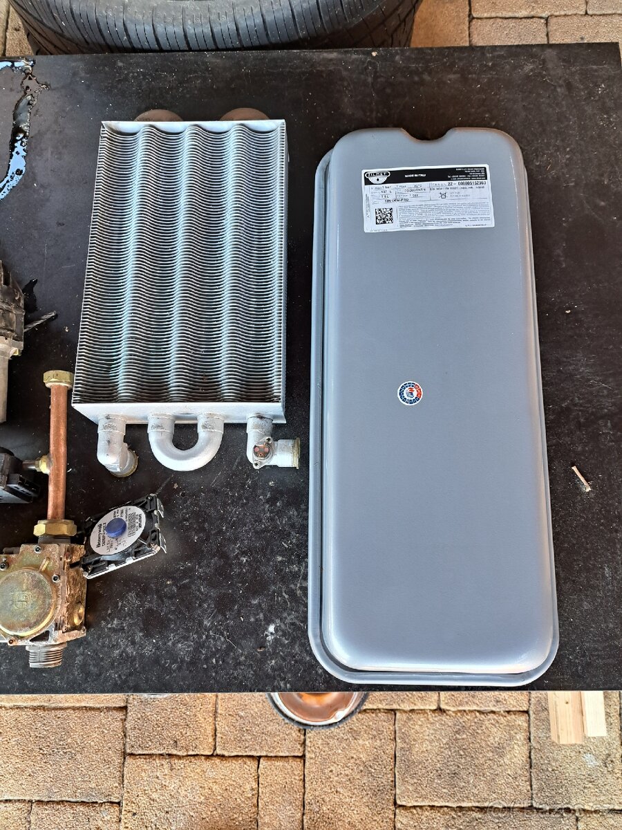 Náhradní díly kotel Dakon BEA 24 BT - 3