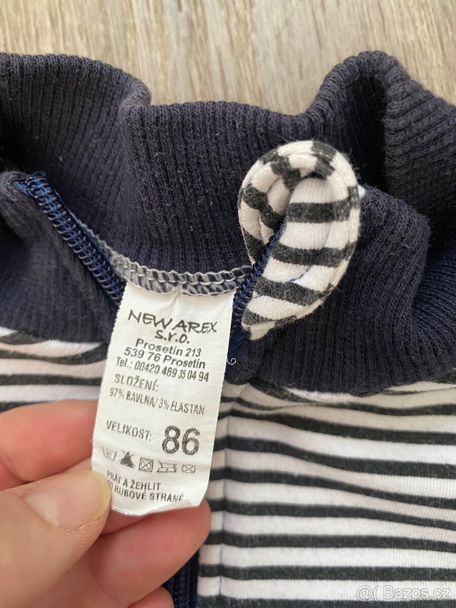 Chlapecká mikina velikost 86 - 3