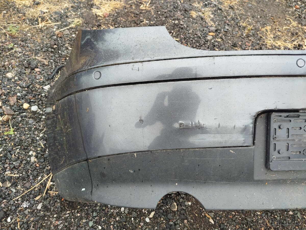 Zadní nárazník BMW E87 - 3