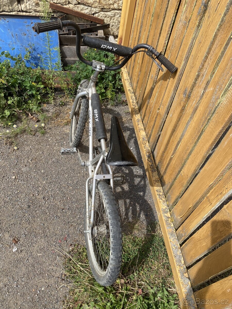 Prodám dvě kola za 800kc RMX/BMX - 3