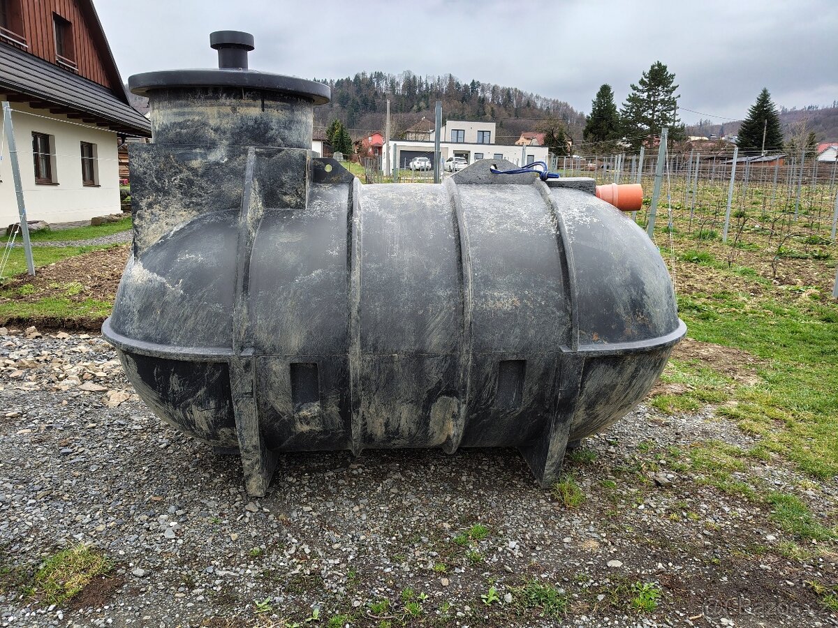 Nádrž 1,5 m3 - 3