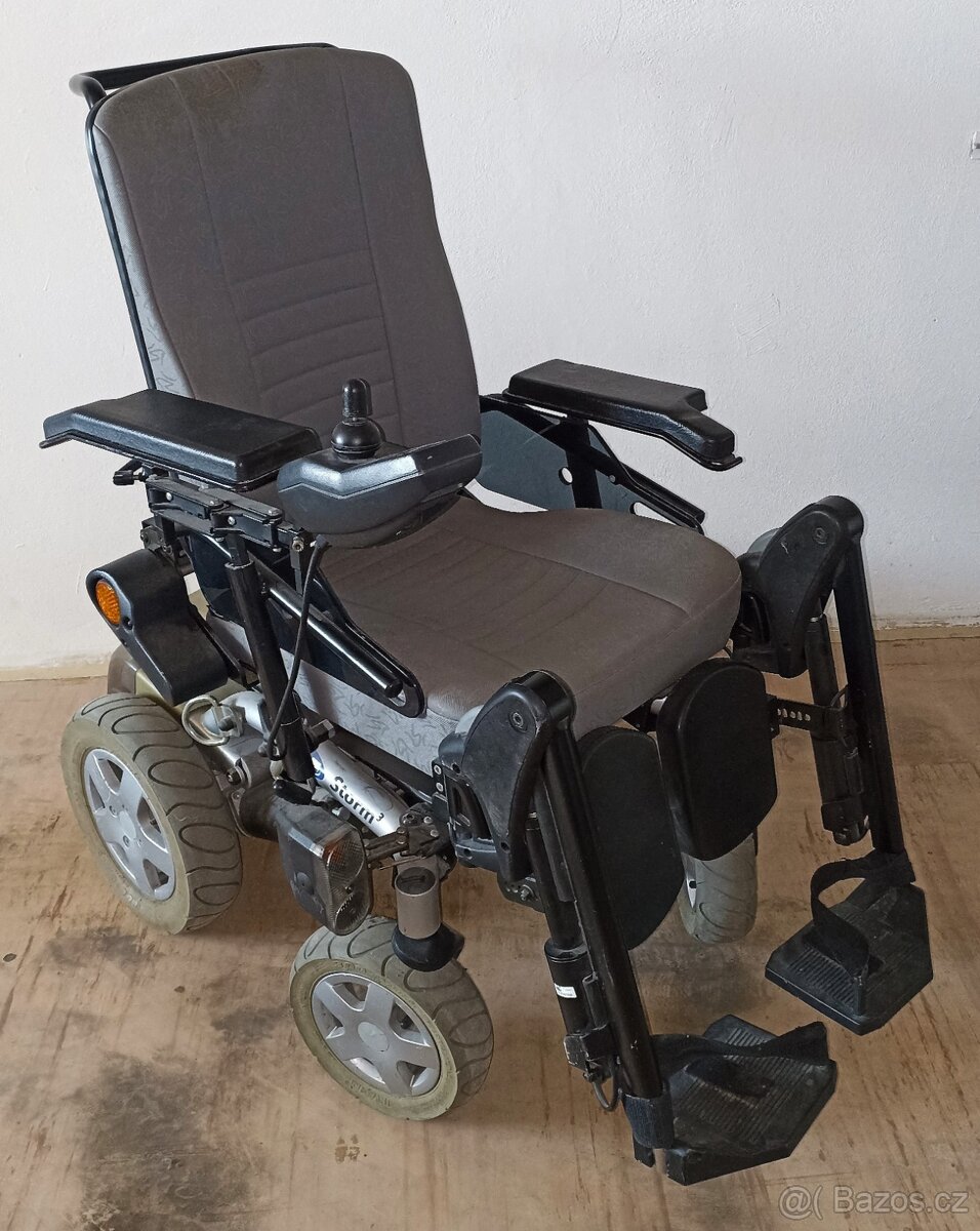 Elektrický invalidní vozík - 3