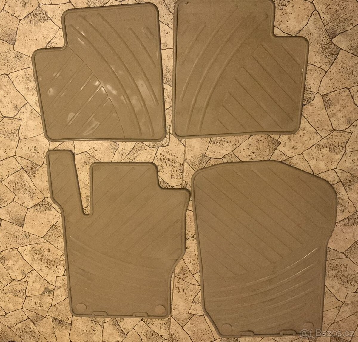 Díly Mercedes-Benz - 3