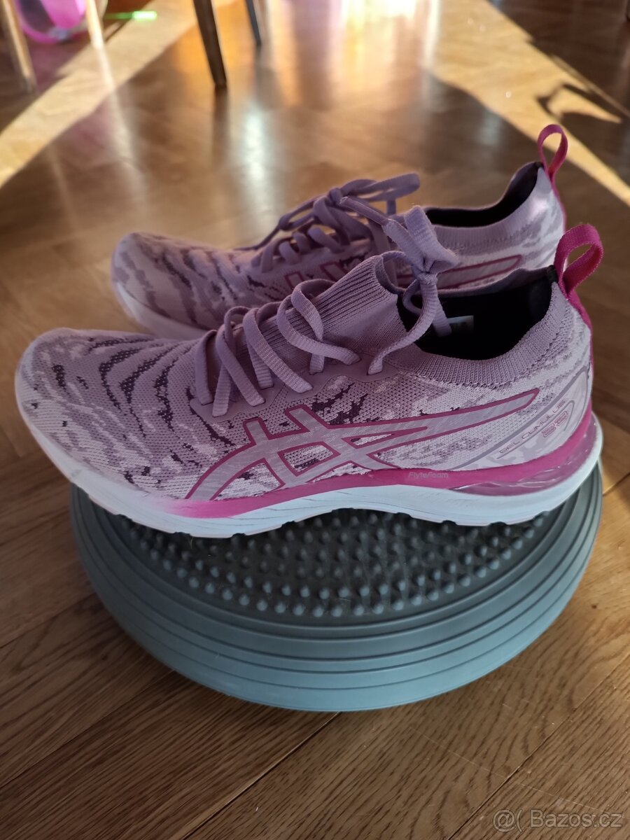 Běžecké boty Asics vel. 40 - 3