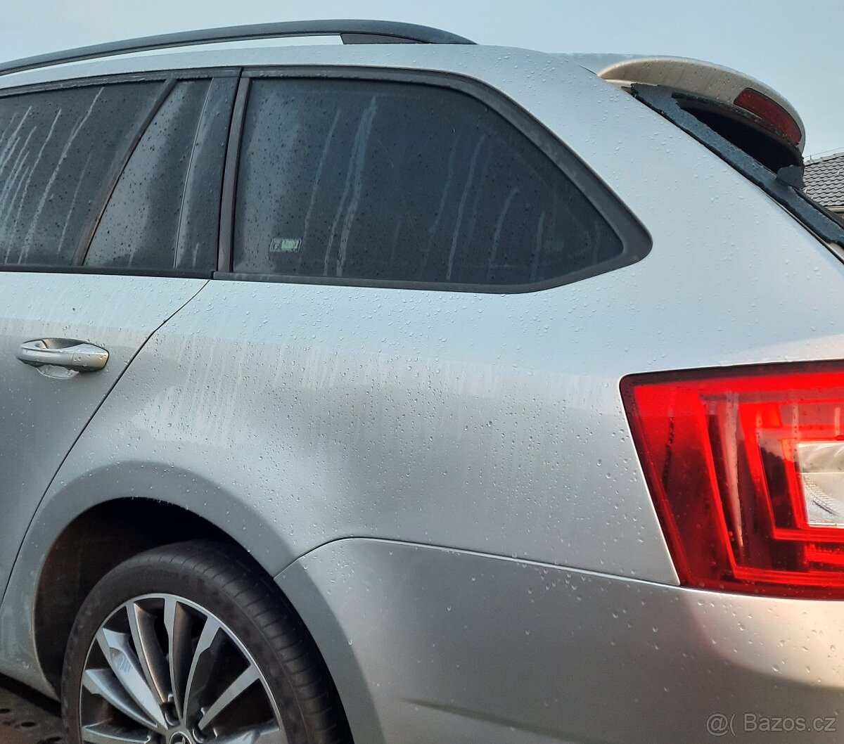 nd z škoda octavia 3 2.0tdi 110kw stříbrná bílá sahara modrá - 3