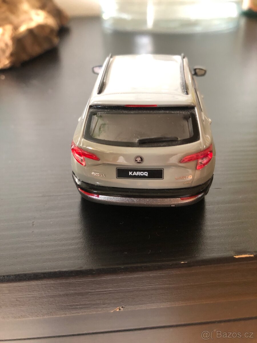 Model Škoda Karoq 1:43 - 3