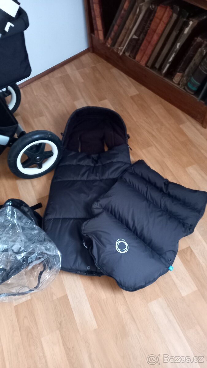 Dvojkombinace Bugaboo Buffalo s vybavou - 3
