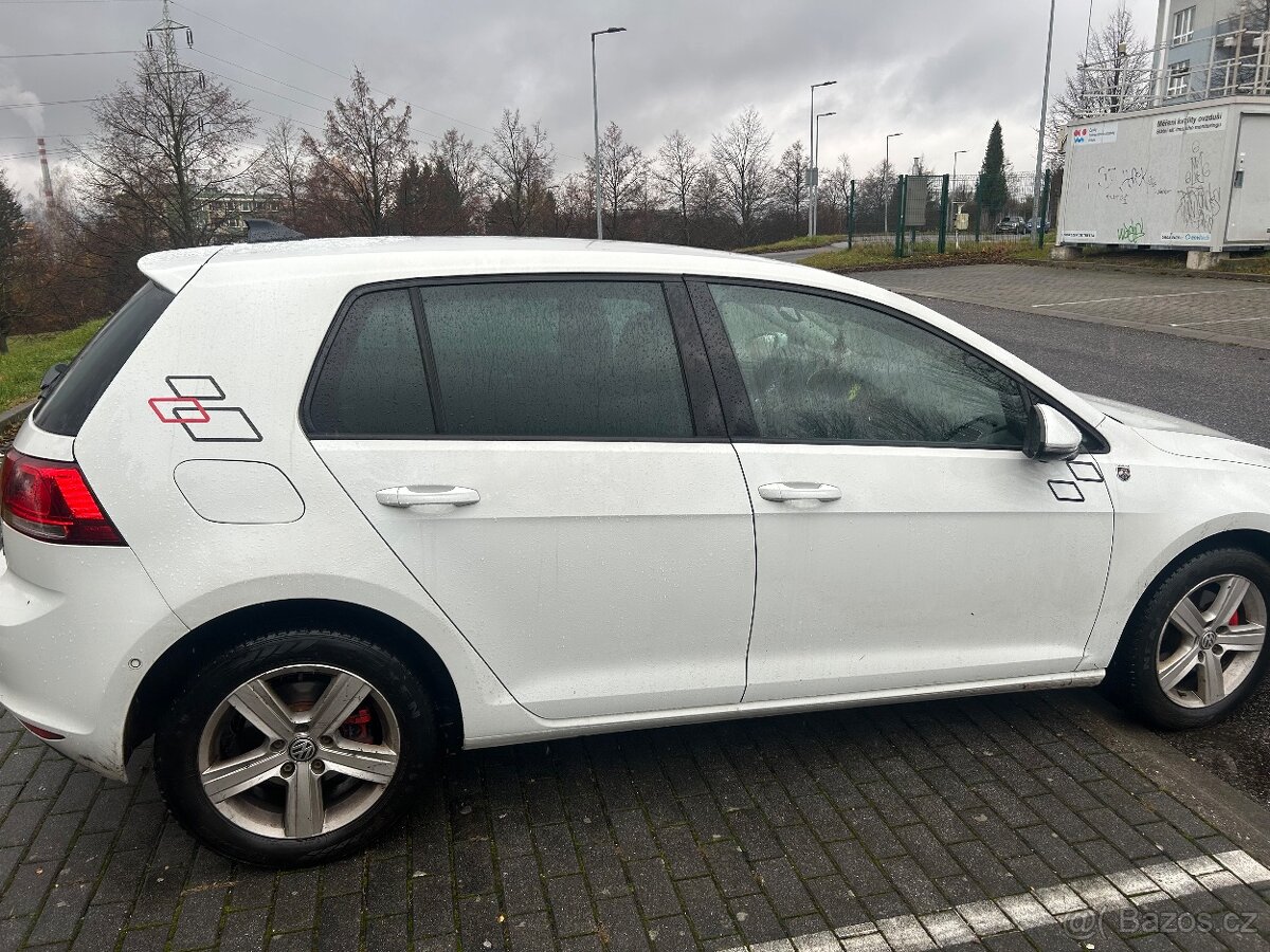 VW Golf 7 - 3