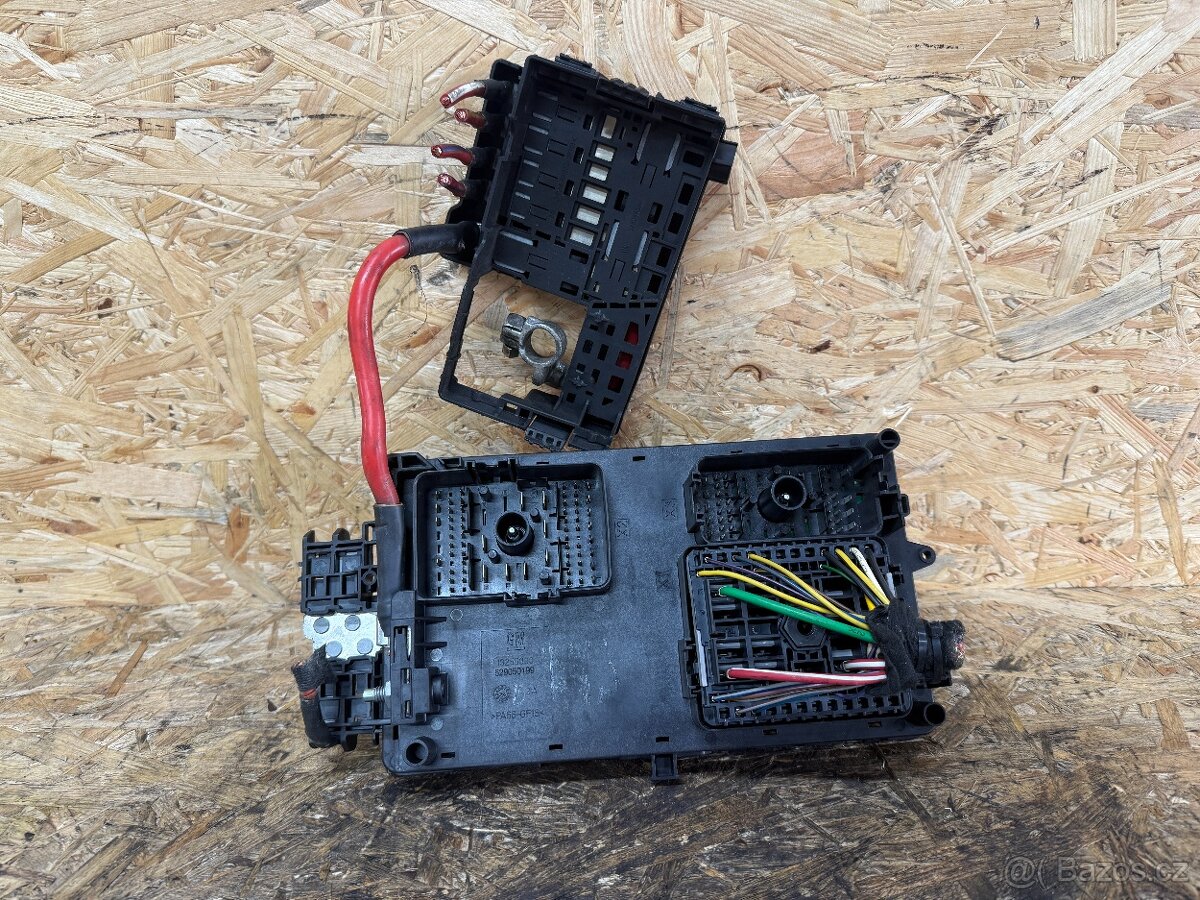 ŘÍDICÍ JEDNOTKA BCM OPEL INSIGNIA 22953003 - 3