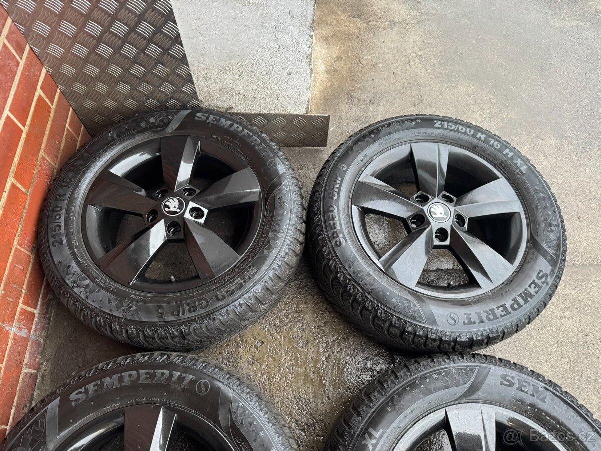 Alu 16" orig. škoda NANUQ BLACK , zimní 85%, KaroQ TOP - 3