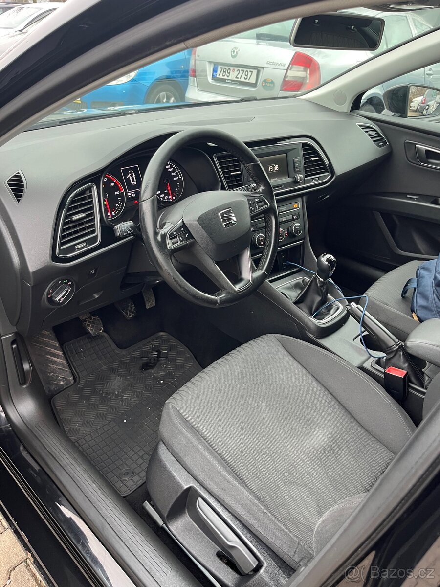 Pronájem Seat Leon Cng - 3