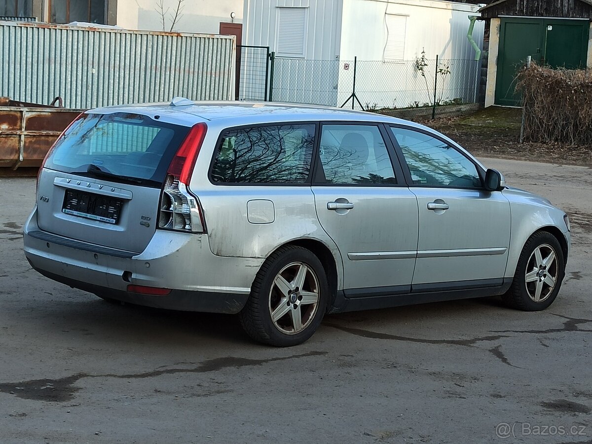NÁHRADNÍ DÍLY - VOLVO V50 1.6D 80KW - r.v. 2010 - FACELIFT - 3