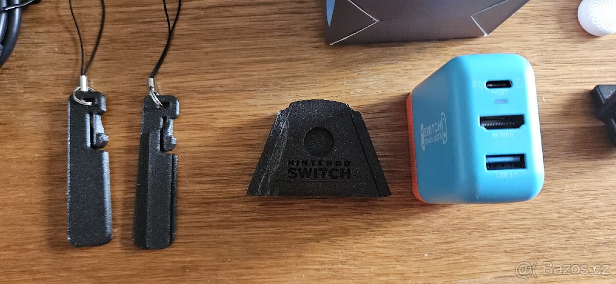 Příslušenství Nintendo switch HDMI joycon držáky atd - 3