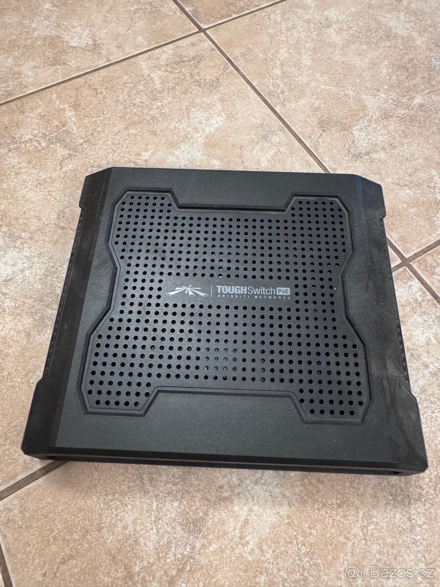 Mikrotik Tough switch POE - 3