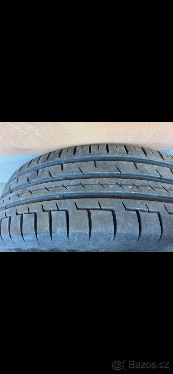 Kola z ford tourneo - 3