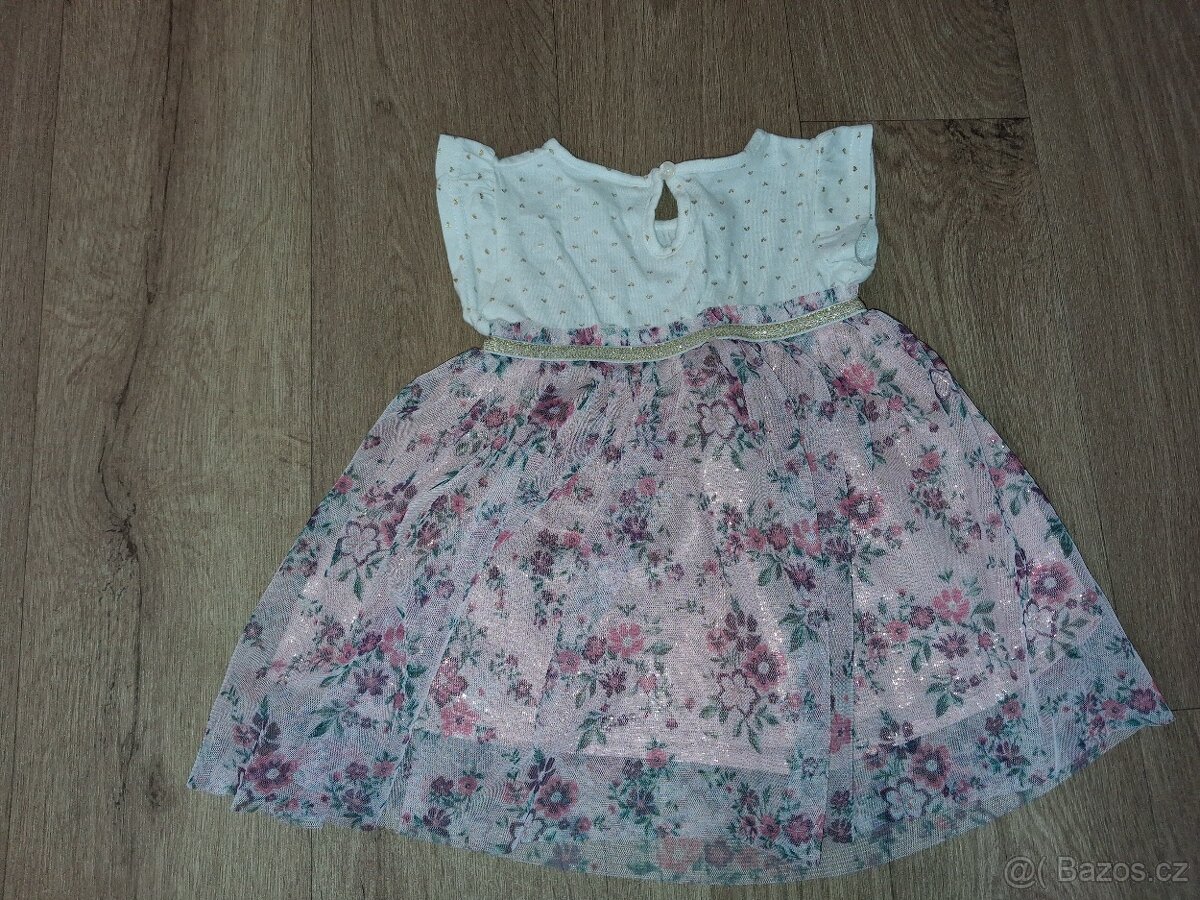 Dívčí šatičky - 3