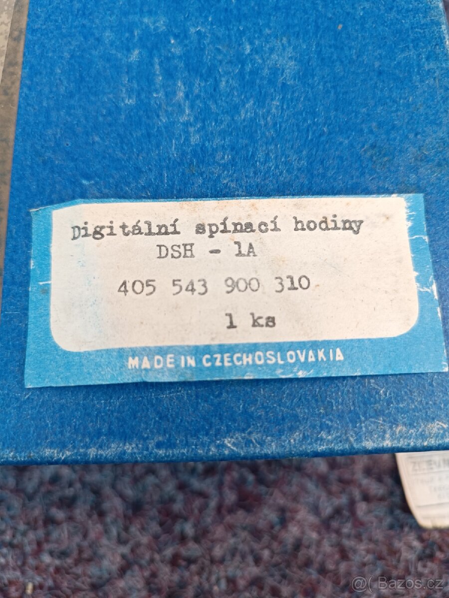 Retro digitální spínací hodiny - 3
