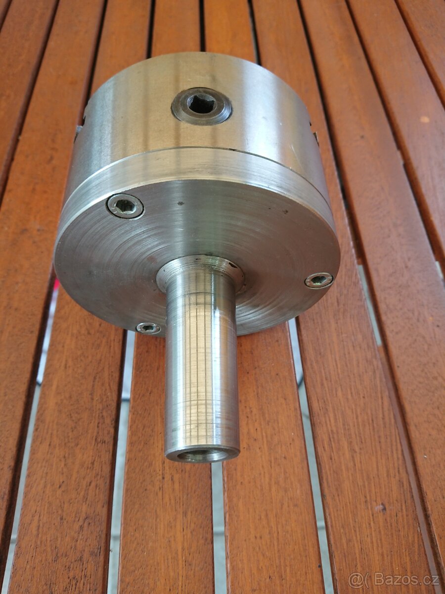 Univerzální sklíčidlo TOS IU 125 4500 / min. - 3