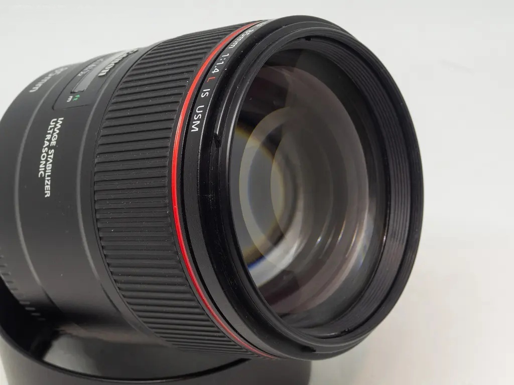 CANON 85/1,4 IS L USM v TOP stavu, záruka - 3