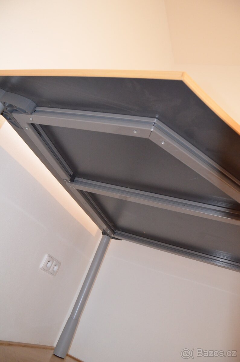 PRODÁM rohové kancelářské stoly - 3