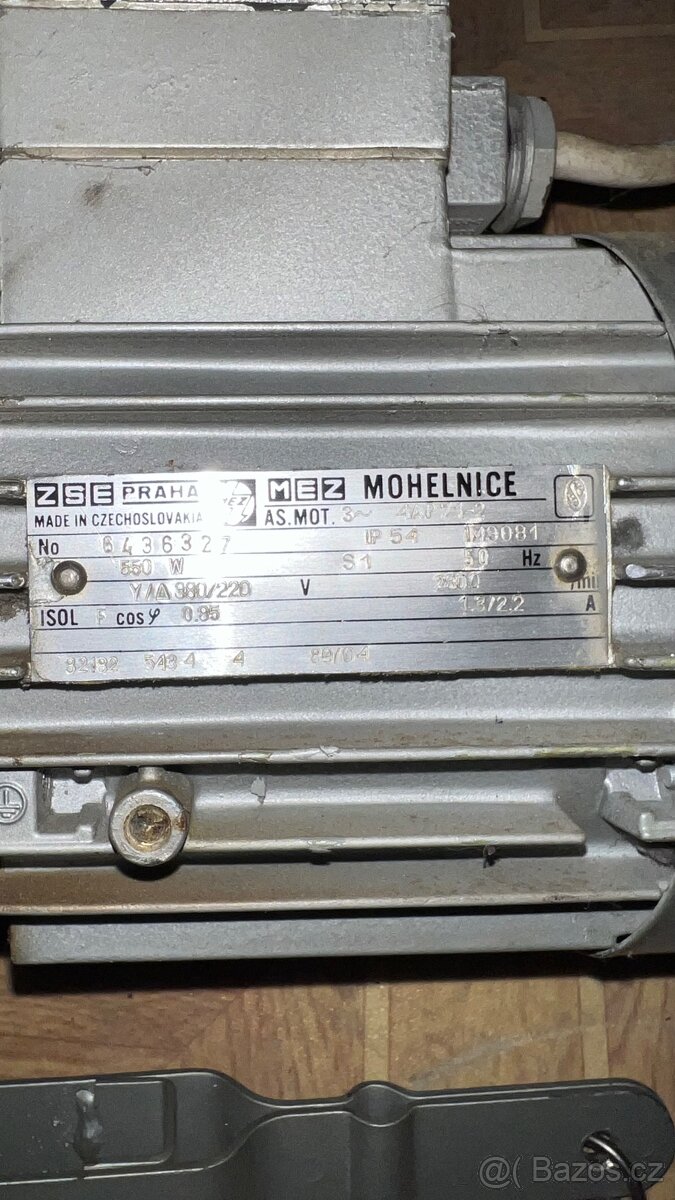 Elektromotor MEZ 550W s převodovkou - 3