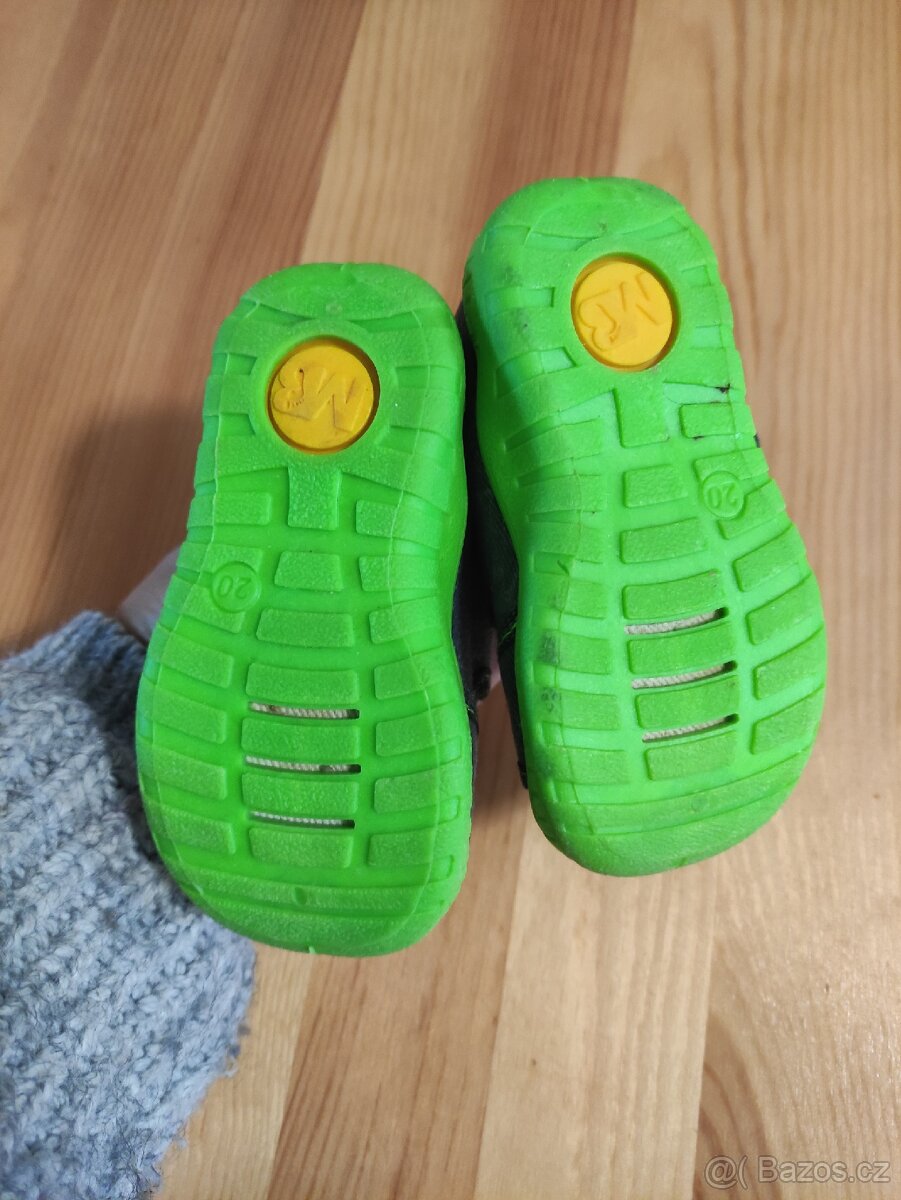 Bačkůrky/ tenisky 20 top stav - 3