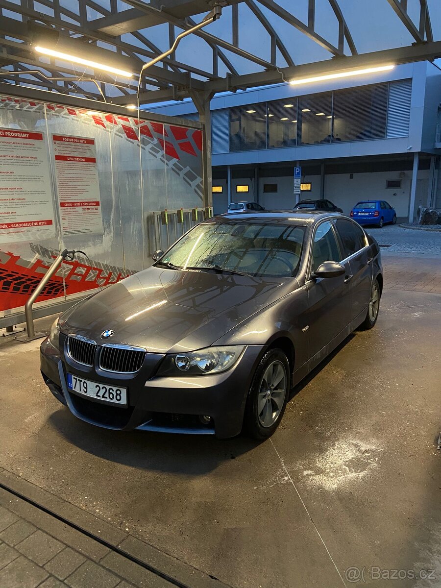 Bmw e90 325i N52 - 3