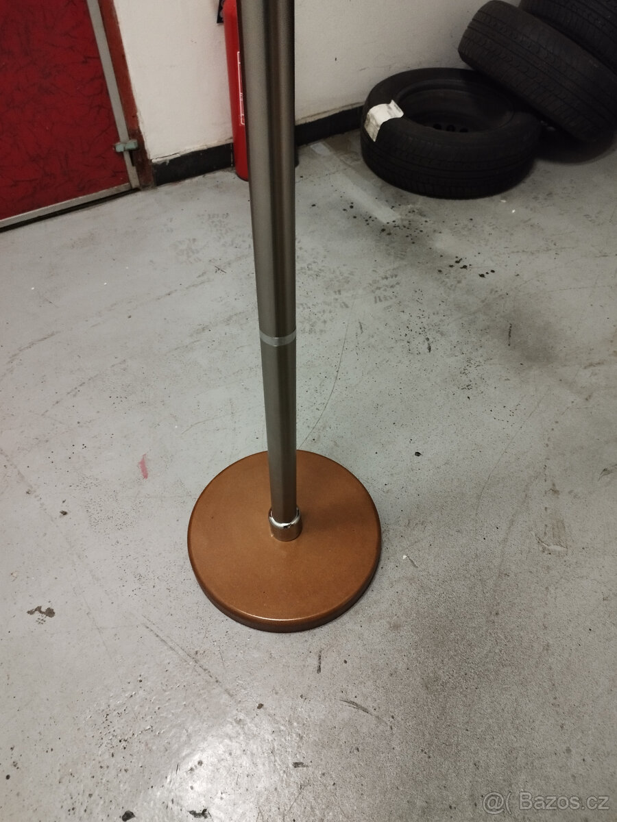 Stojanový věšák - 3