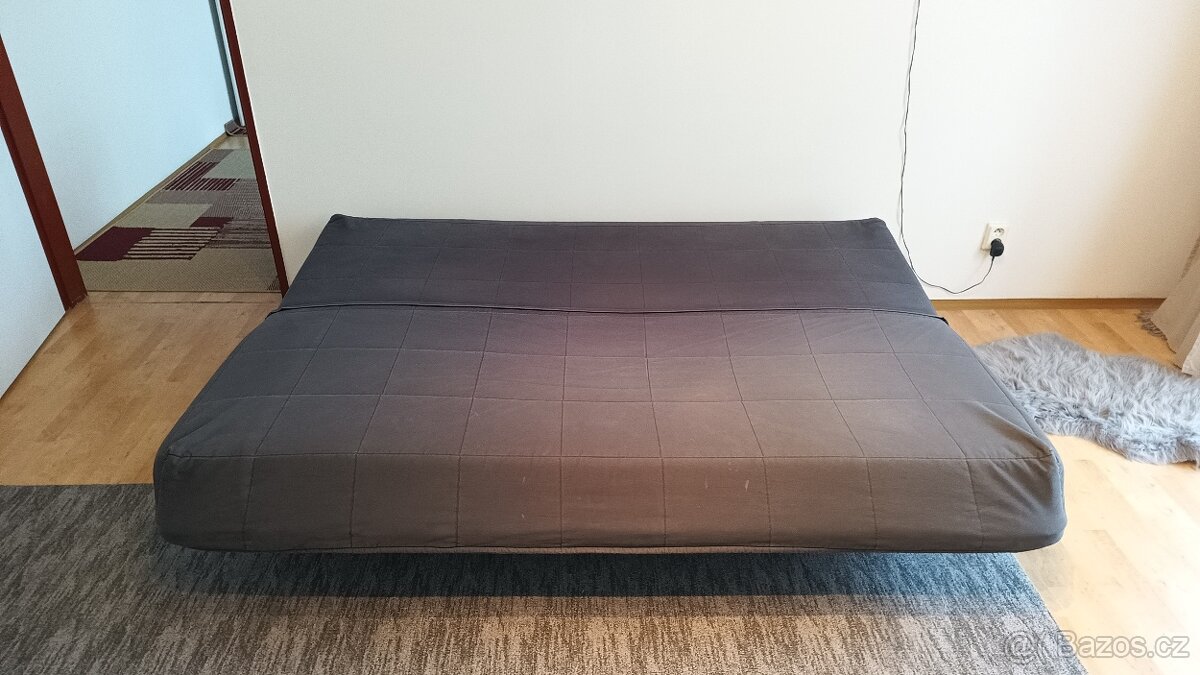 3místná rozkládací pohovka - 3