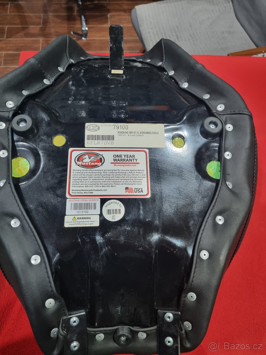 sedlo na Harley Davidson 15000,- - 3