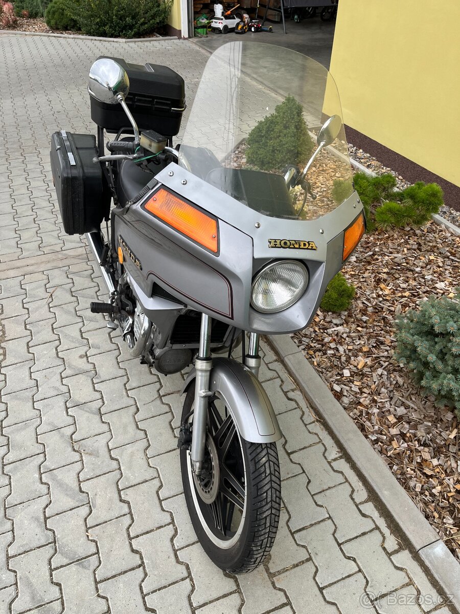 Honda GL 500 Silver Wing - 3