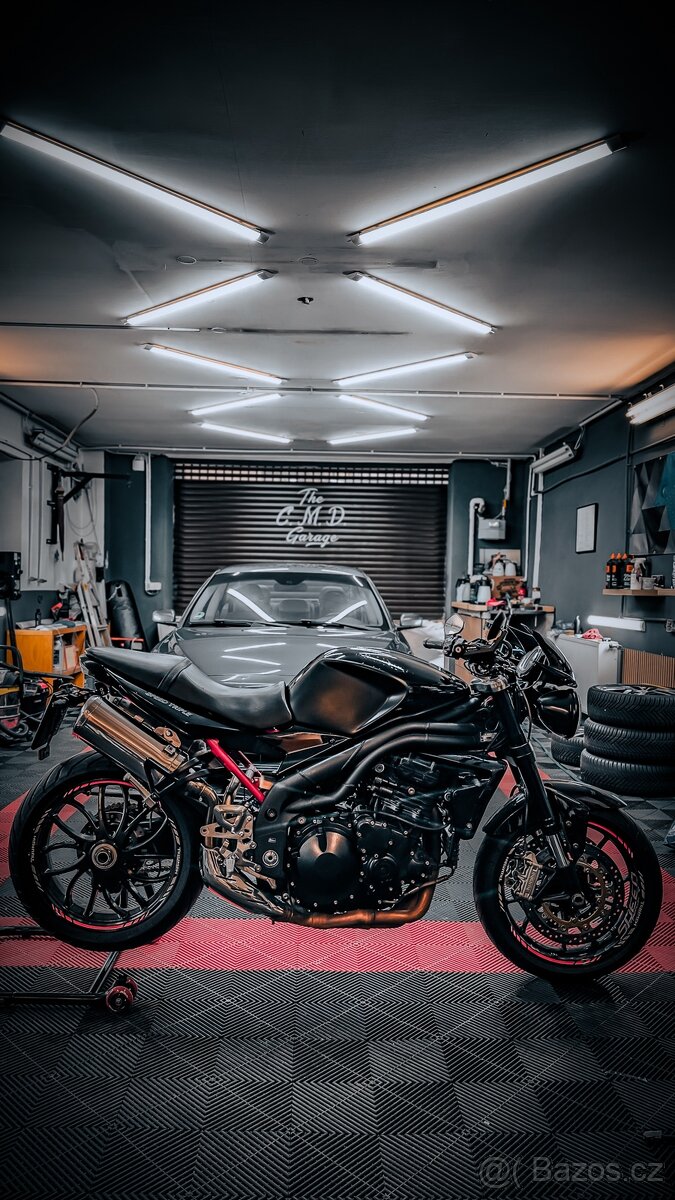 Triumph speed triple 1050 - 3
