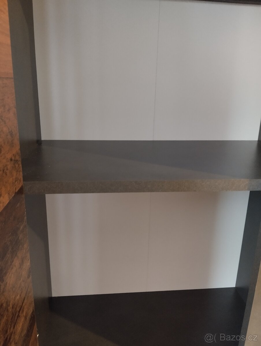 Obývací stěna + konferenční stolek - 3