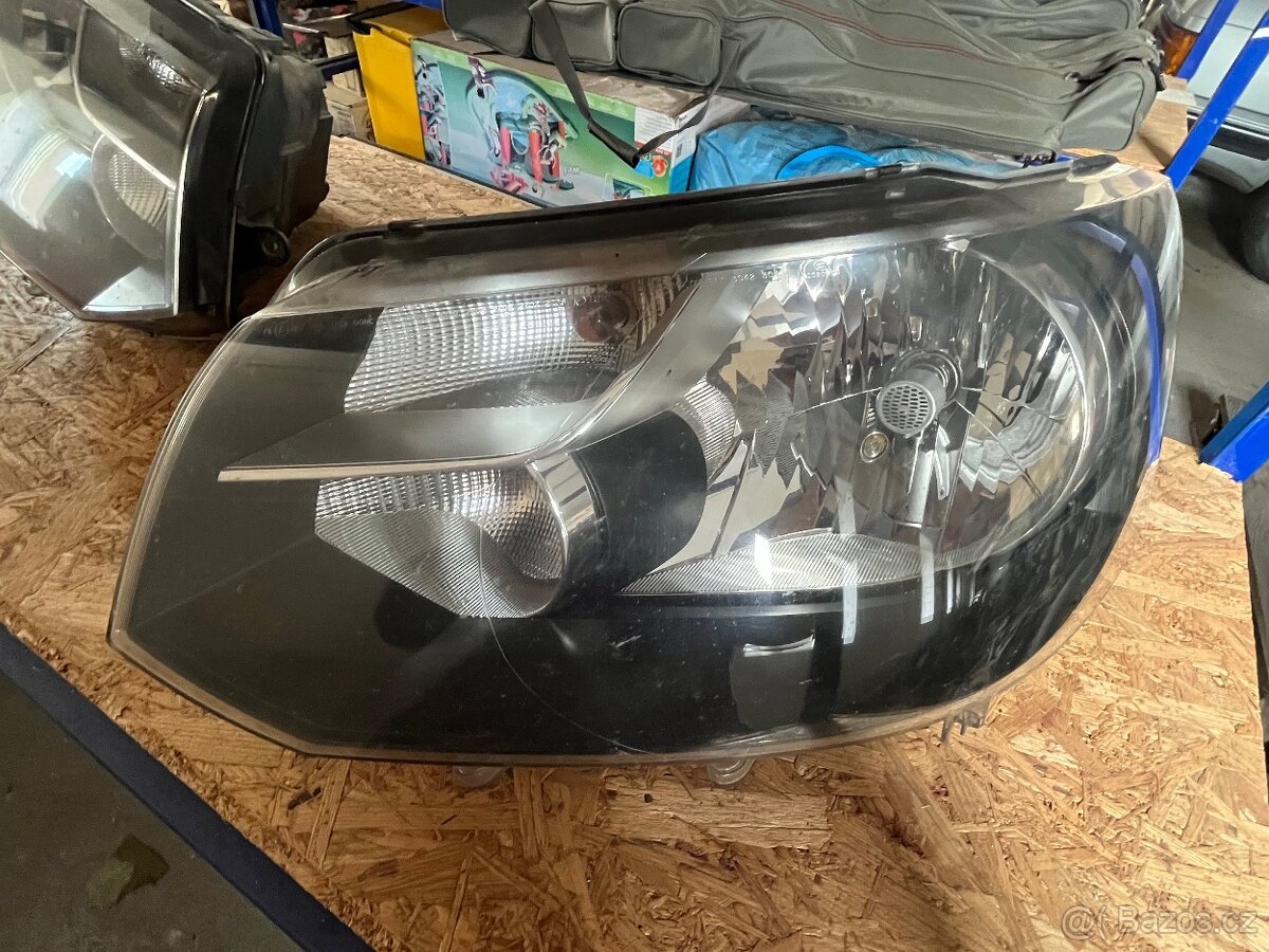 VW Transporter-Multivan T5 facelift-přední světla - 3