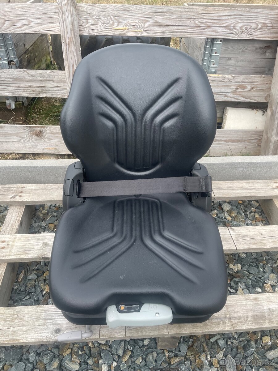 Grammer MSG65/521 – NOVÁ sedačka, odpružená, pás (traktor/ba - 3