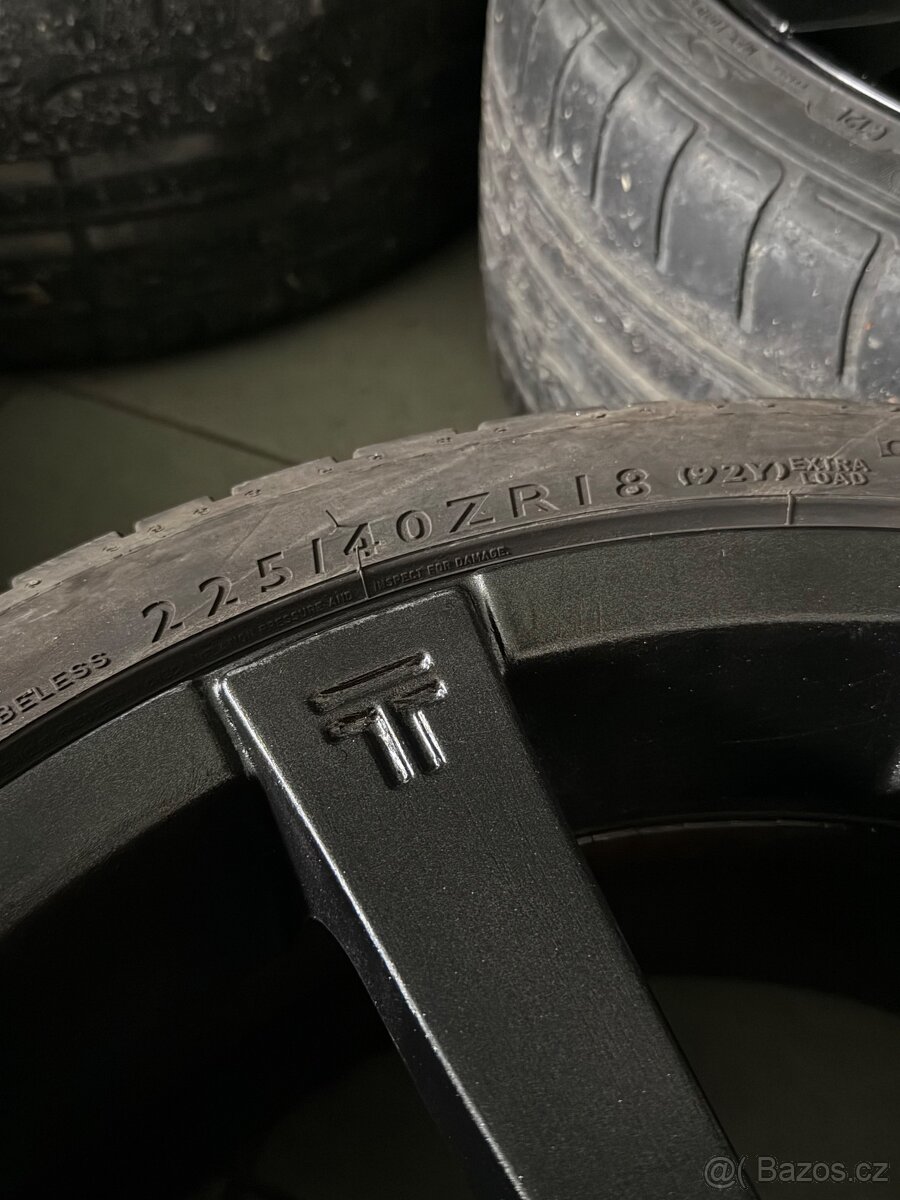 5x100 R18 225/40 letní - 3