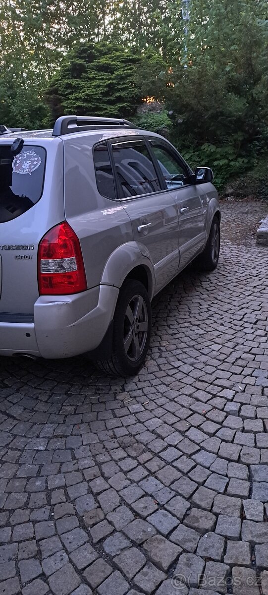 Prodám Hyundai Tucson 2,0crdi 103kw 4wd Stk+e 5/2026